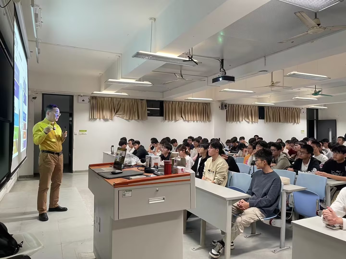 求职干货—金年汇科技CEO章慧谈“企业对工程师的素质要求”——2024.3.25